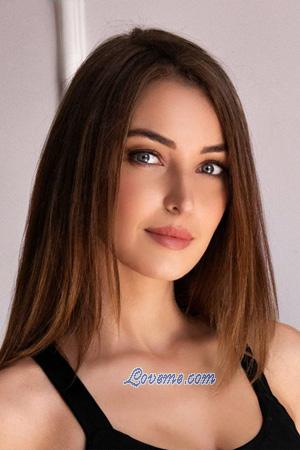 210345 - Anastasiia Age: 31 - Ukraine