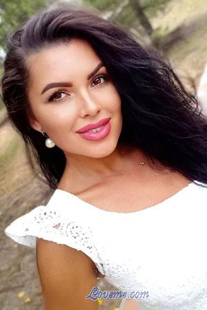 211300 - Anastasiia Age: 41 - Ukraine