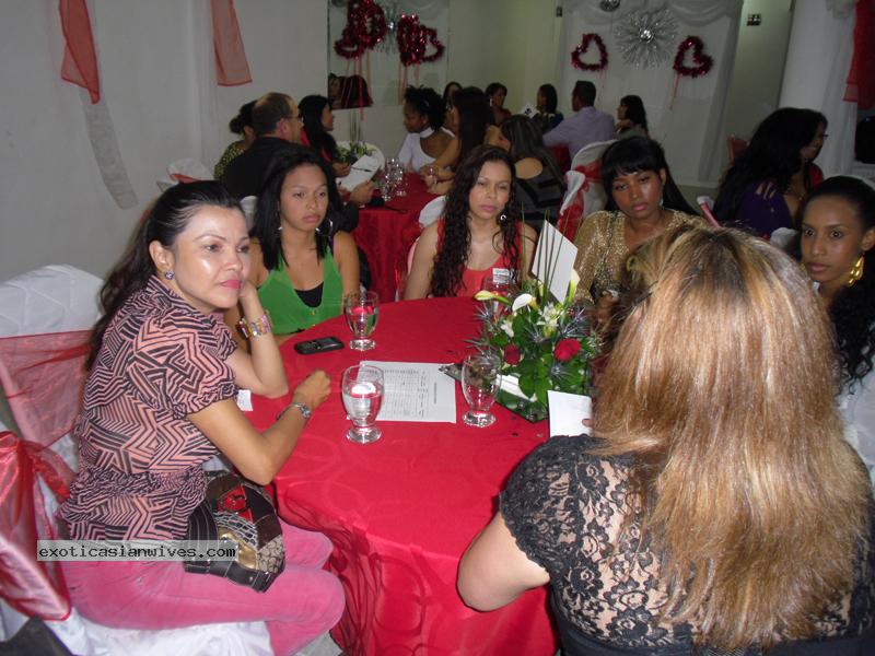 medellin-women-3